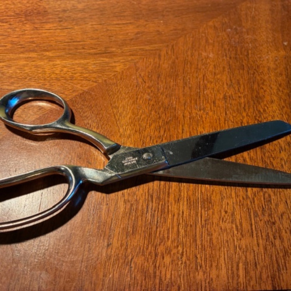 Steel Tailor Scissors 8 inch made in Italy - Picture 5 of 5